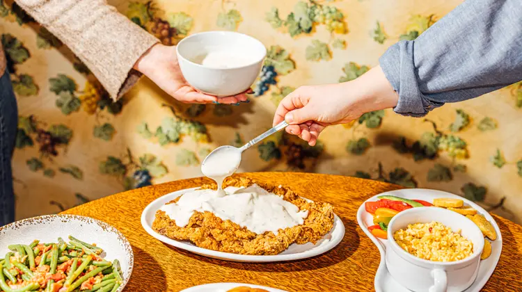 Roxie's by Garrett Smith for Giant Noise